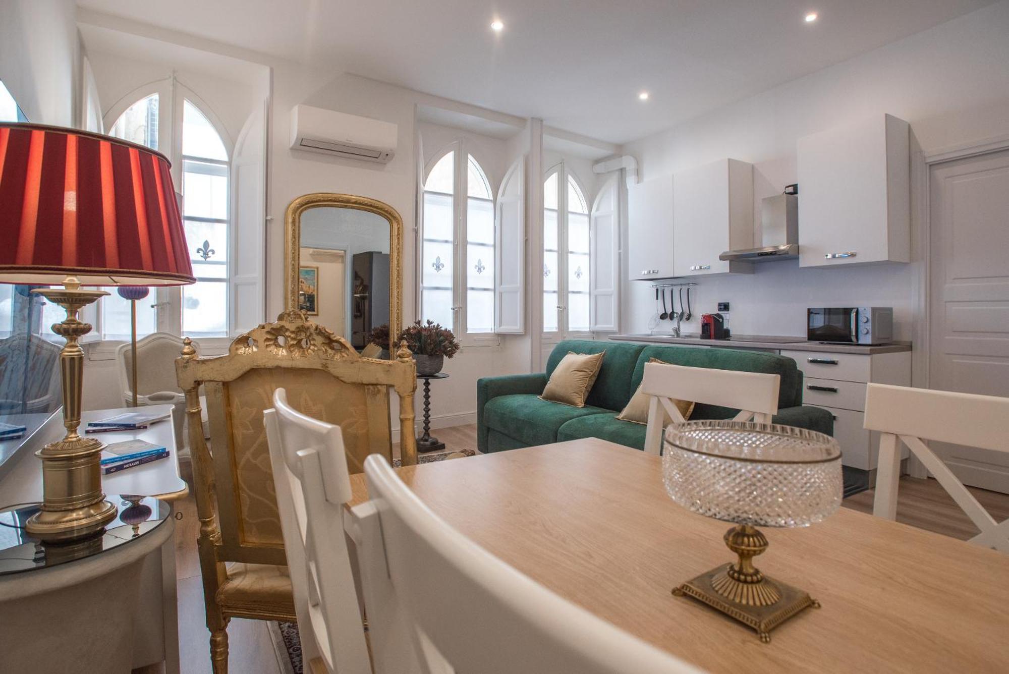 Apartment In The City Centre كالياري المظهر الخارجي الصورة